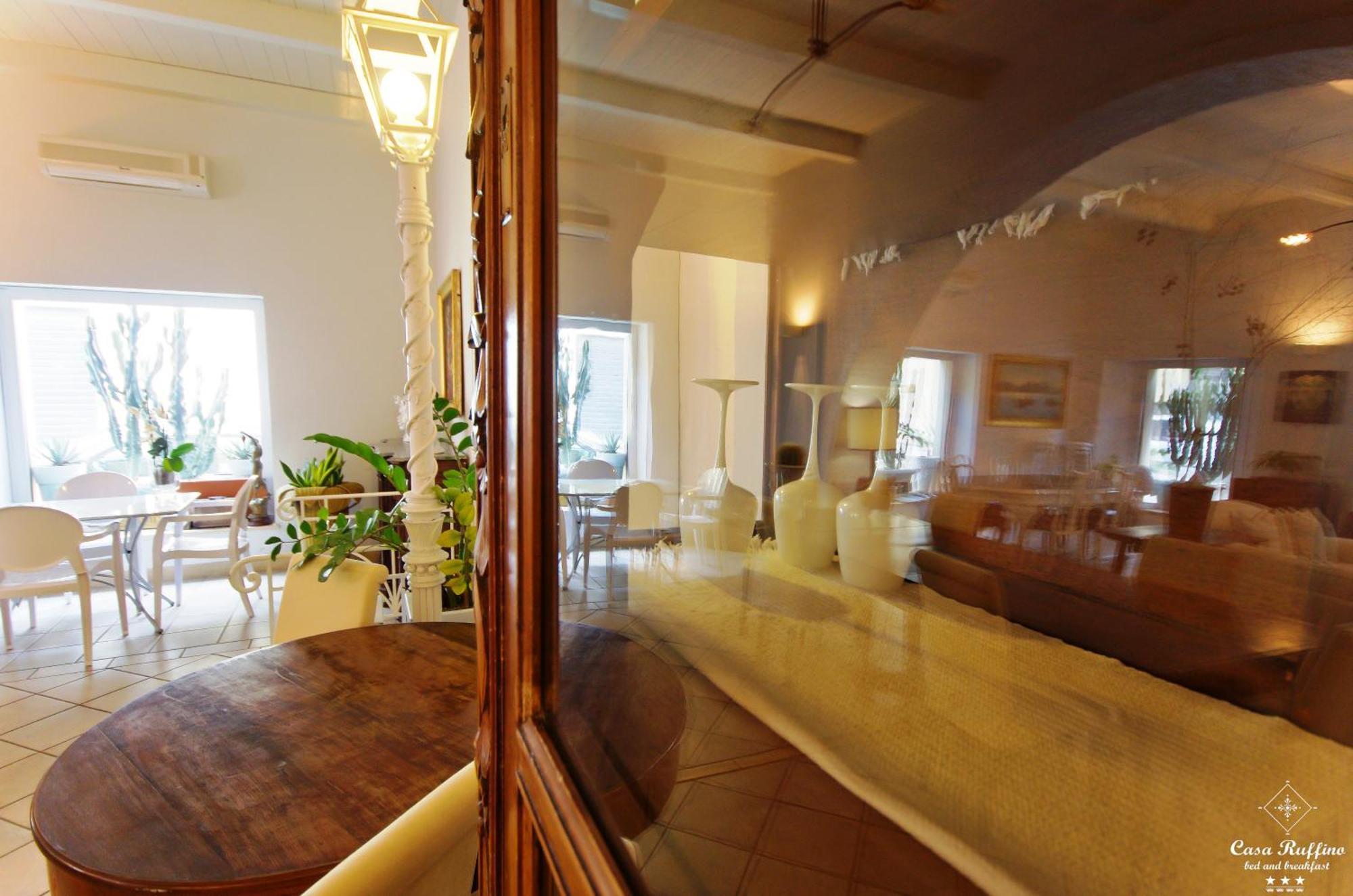 B&B Casa Ruffino Balestrate Exteriör bild